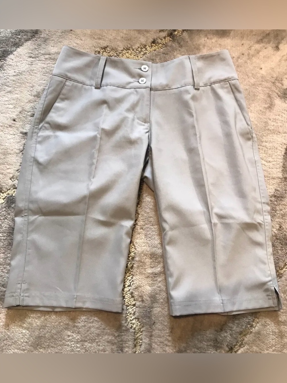 adidas Women's Knee-Length Bermuda golf Shorts - Light Gray